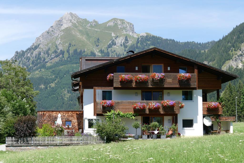 Biedermann'S Suiten Grän Exterior foto